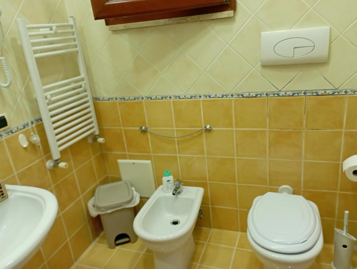 דירות נאפולי La Casa Di Simone מראה חיצוני תמונה