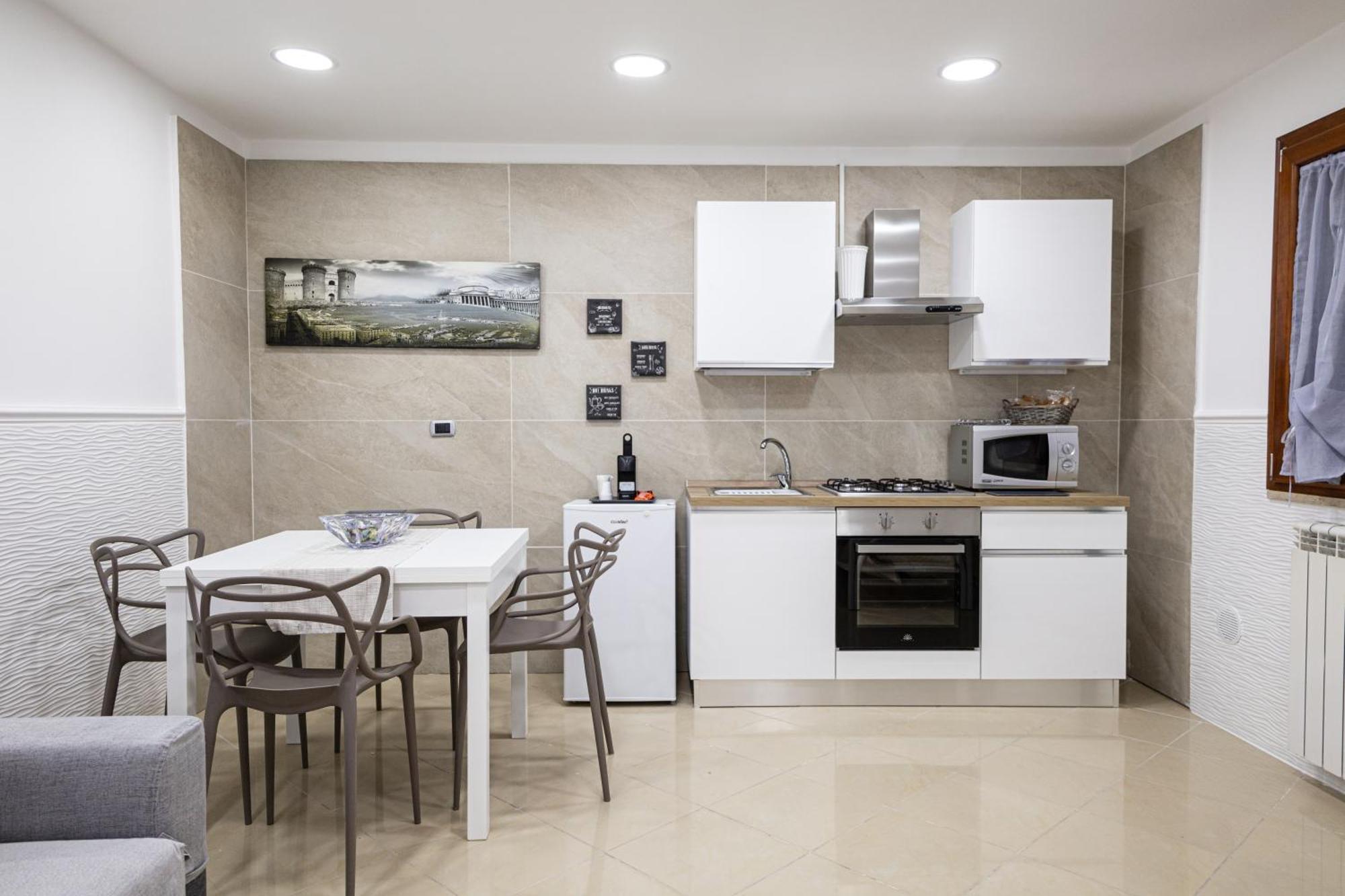 דירות נאפולי La Casa Di Simone מראה חיצוני תמונה